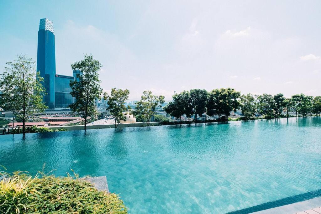 Continew Residensi By Feel